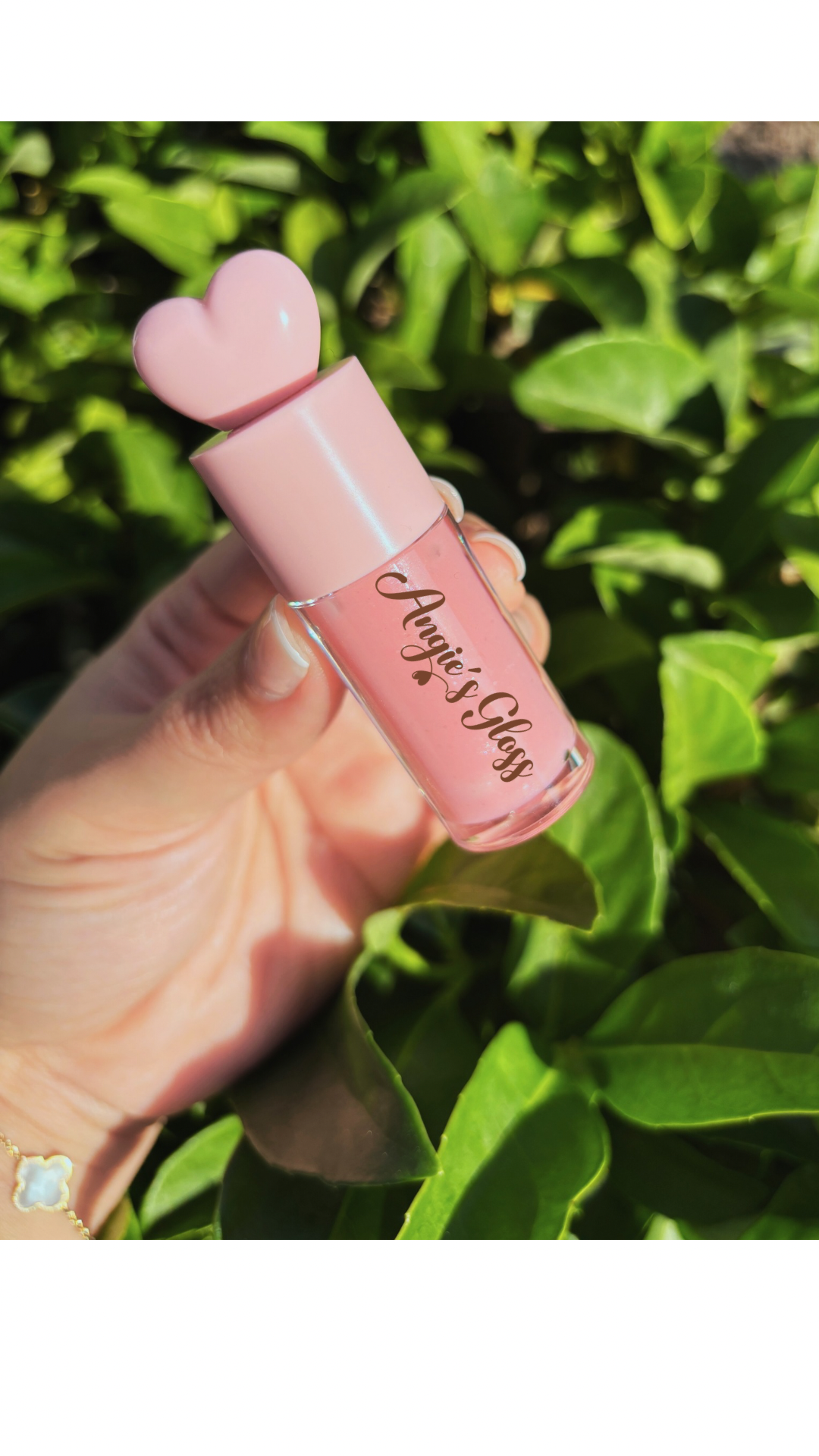 Lovely Gloss